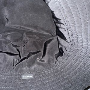 MULTICOLOR COACH BUCKET HAT